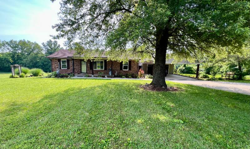House for rent at 724 Butler Rd, Portland, TN 37148