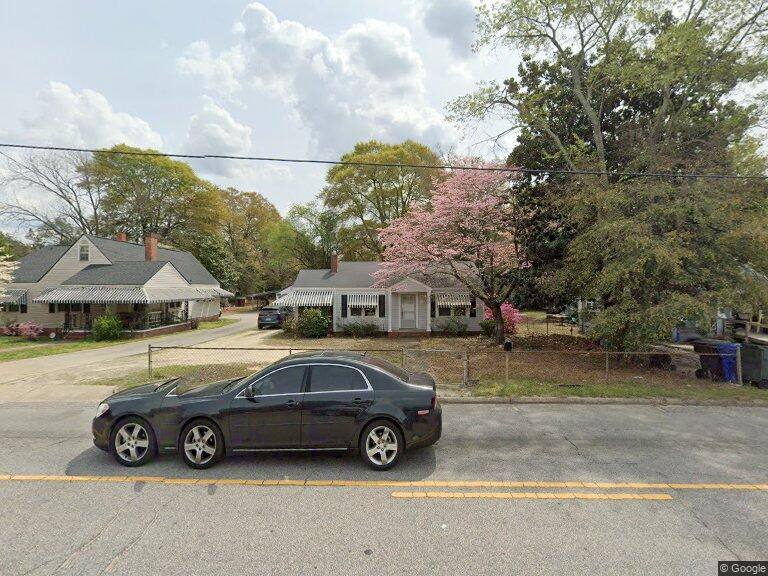 House for rent at 1909 Southern Ave, Fayetteville, NC 28306