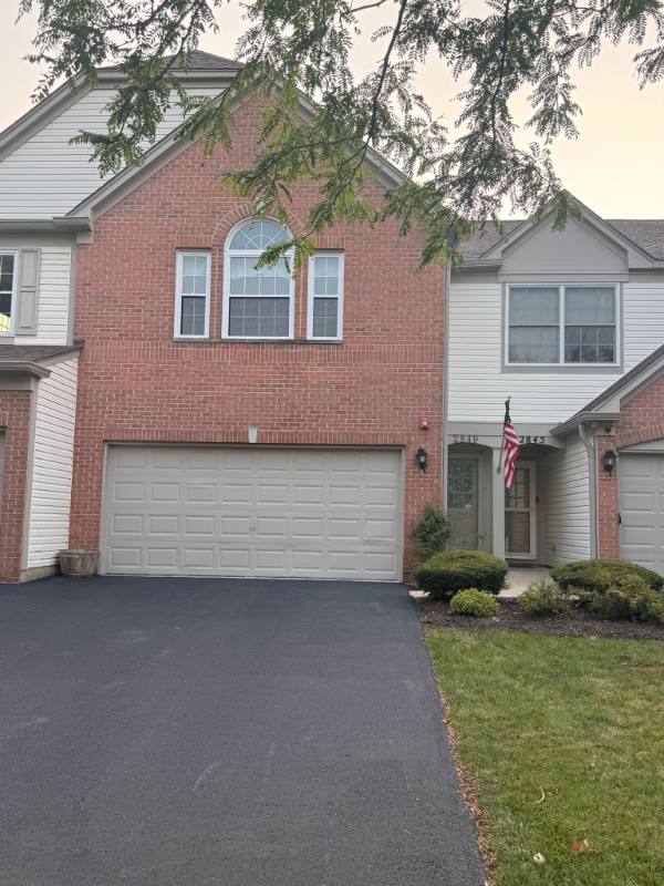 Townhouse for rent at 2849 Stonewater Dr, Naperville, IL 60564
