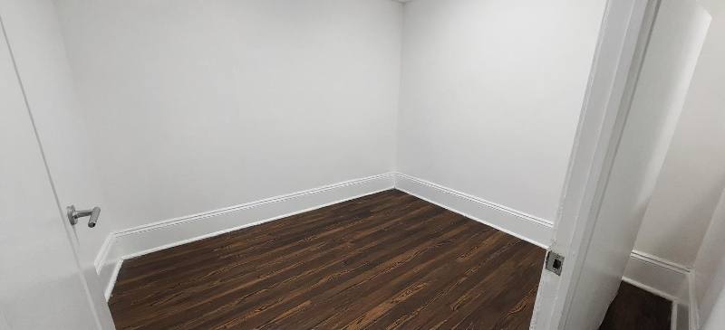 Apartment for rent at 159 E 55th St #2B, New York, NY 10022