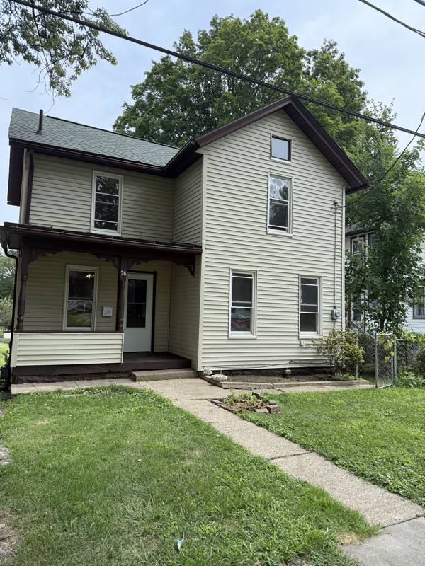 House for rent at 26 10th St SW, Massillon, OH 44647