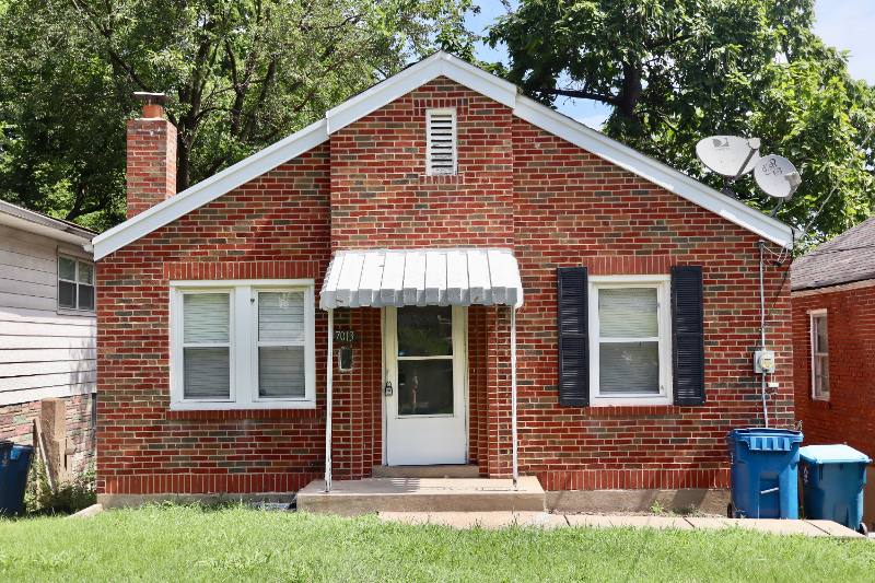 House for rent at 7013 Florence Place, Saint Louis, MO 63136