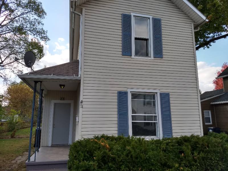 House for rent at 83 N Williams St, Newark, OH 43055