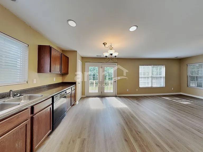 House for rent at 100 Trayesan Dr, Holly Springs, NC 27540