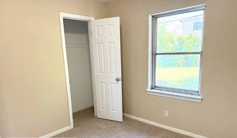 House for rent at 2406 Sunny Dr, Houston, TX 77093