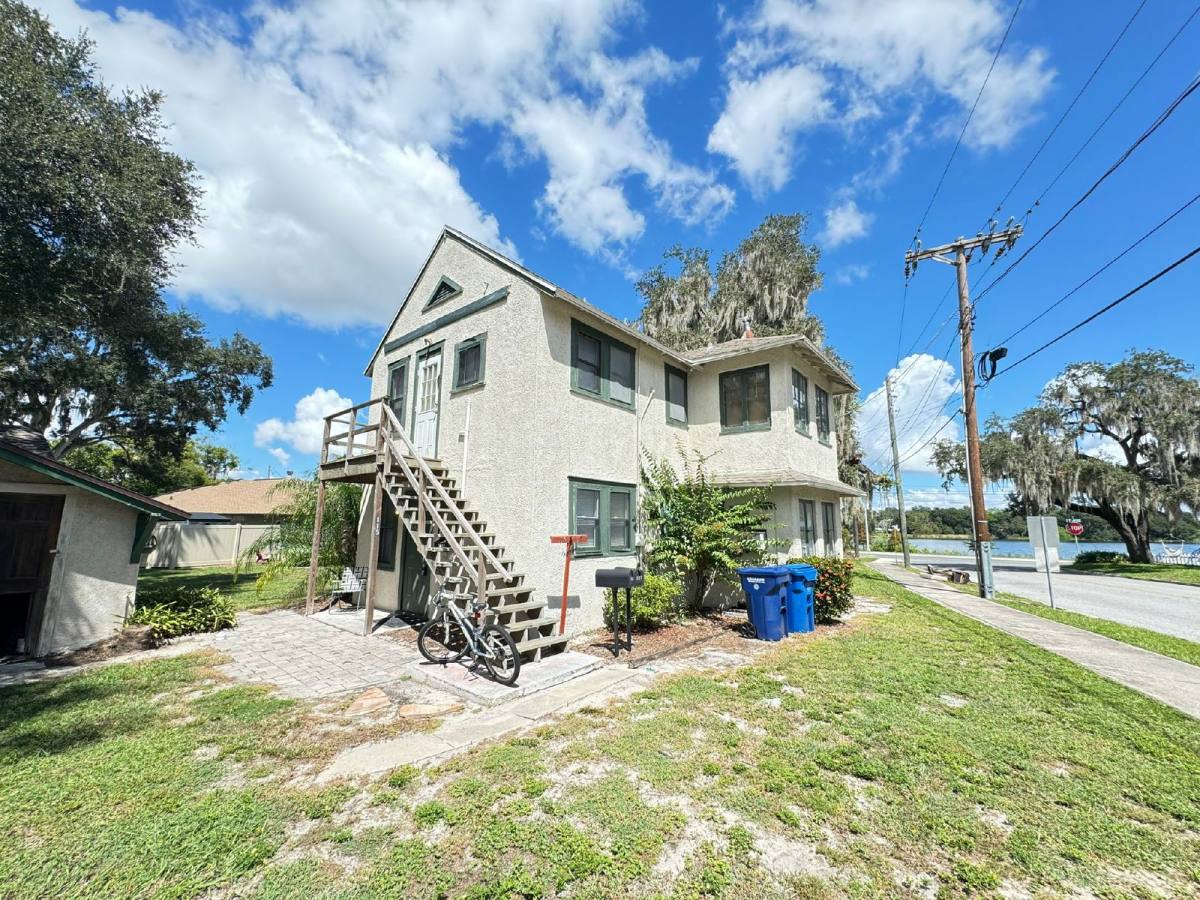 Apartment for rent at 115 8th St SE, Winter Haven, FL 33880