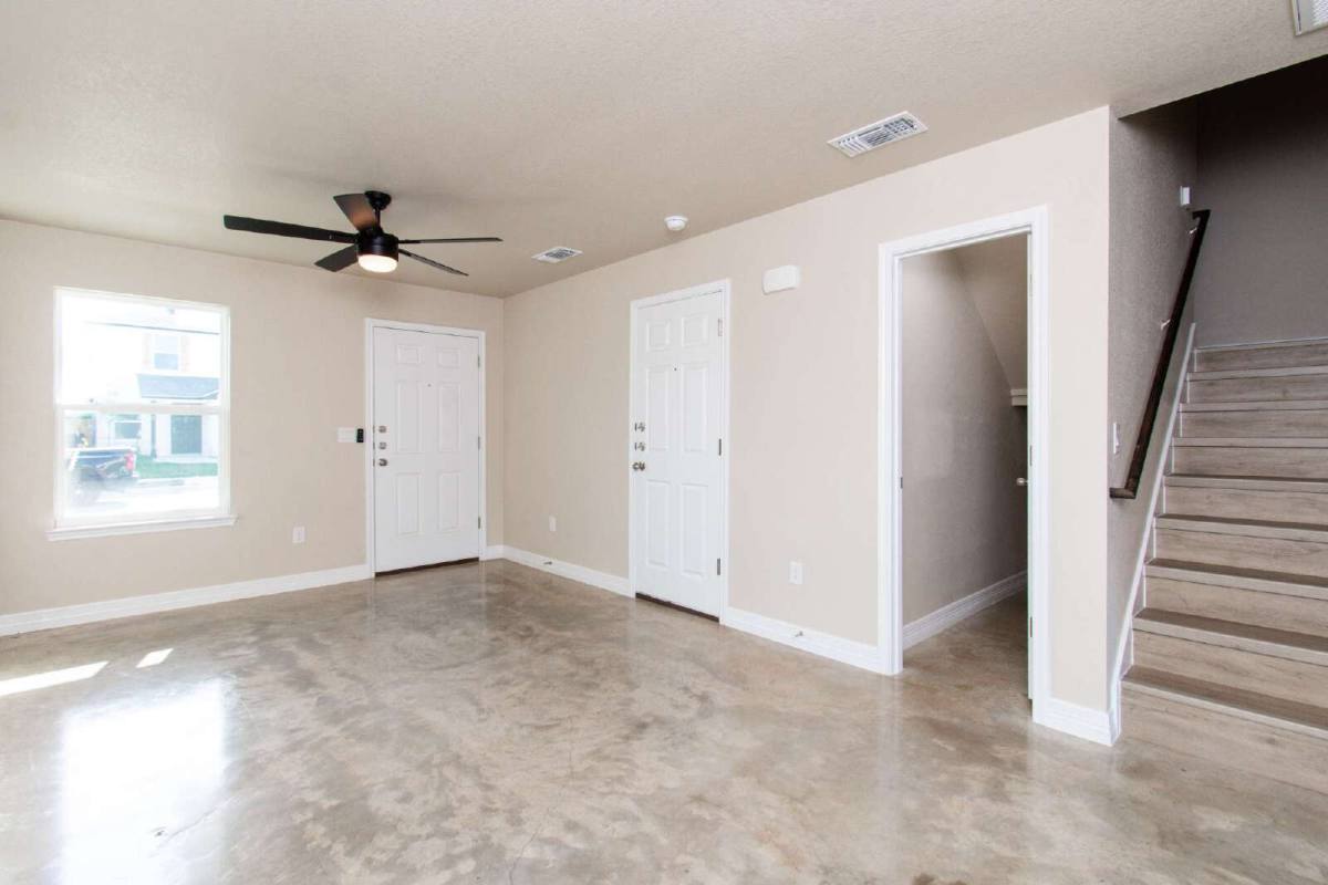 Townhouse for rent at 807 White Meadow Lane #B, Harker Heights, TX 76548