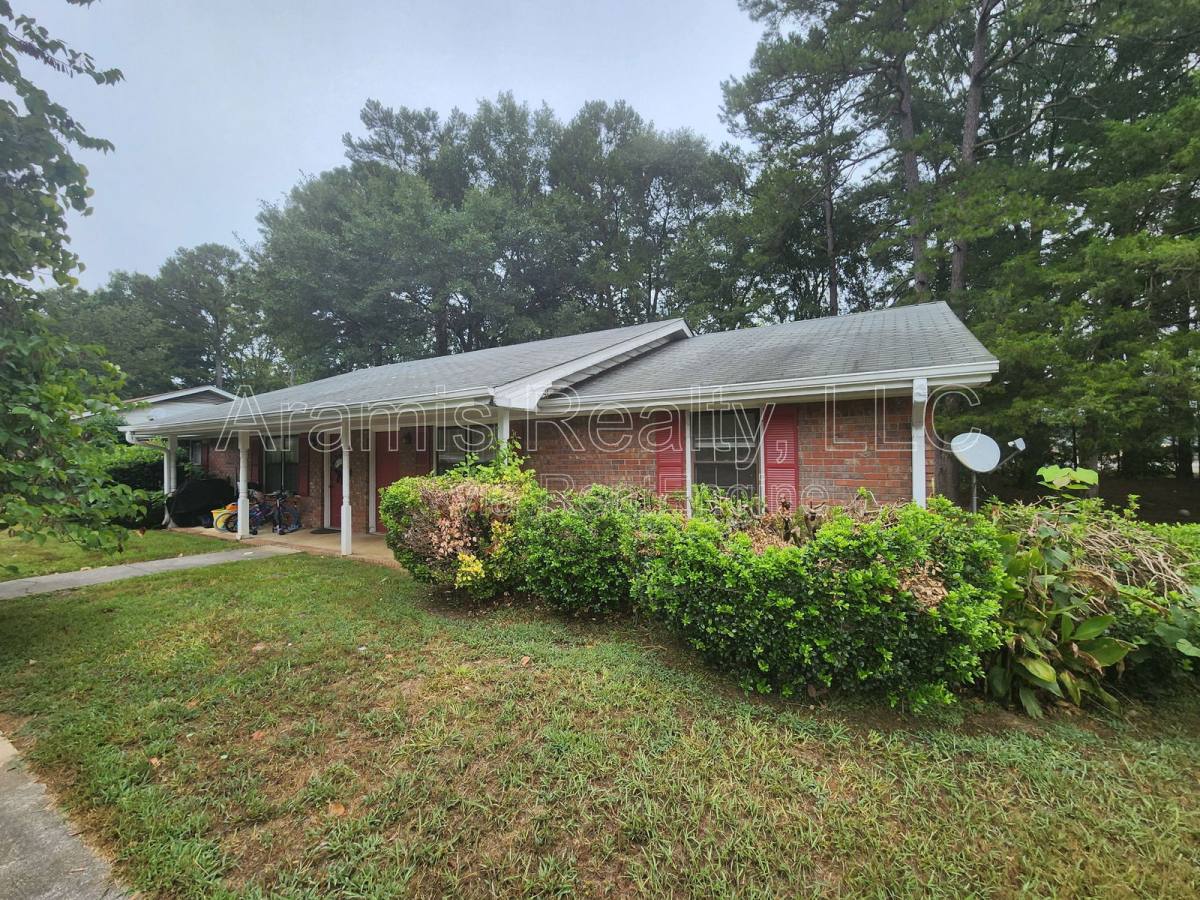 Townhouse for rent at 13 Fredda Lane, Cartersville, GA 30120