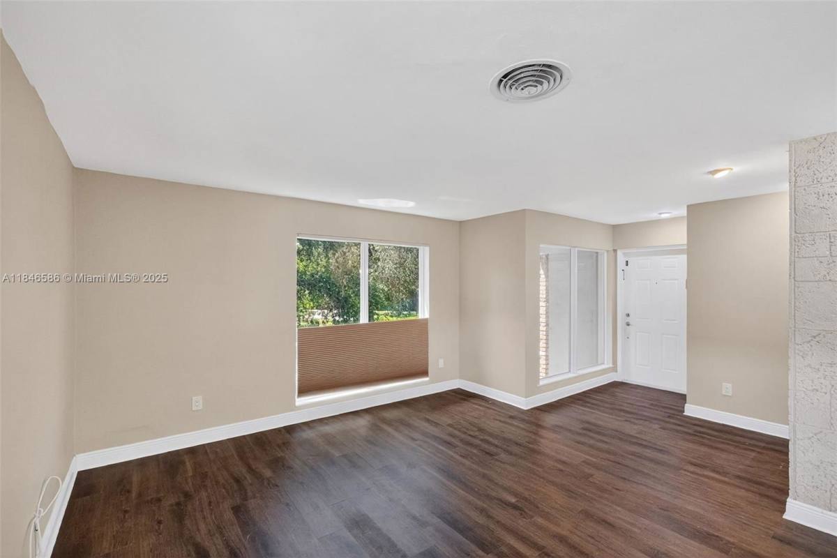Condo for rent at 539 Menendez Ave #539, Miami, FL 33146
