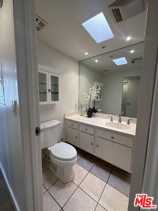 Apartment for rent at 1531 Camden Ave #PH3, Los Angeles, CA 90025