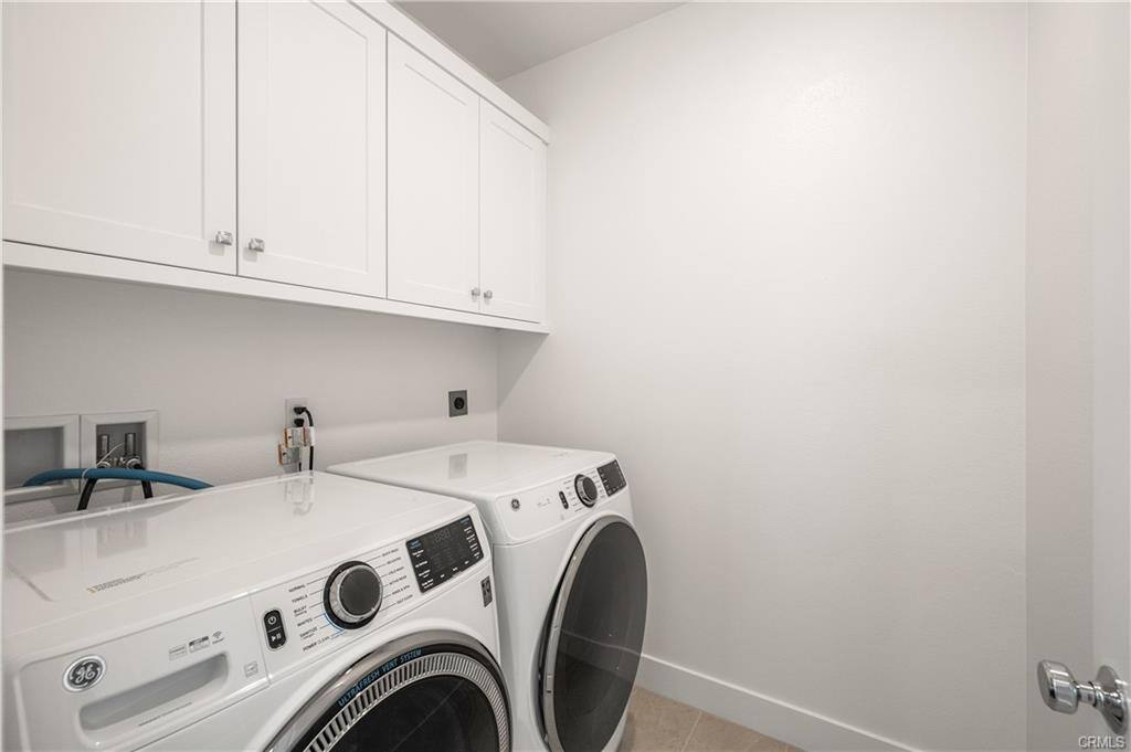Condo for rent at 239 Yerba, Irvine, CA 92618