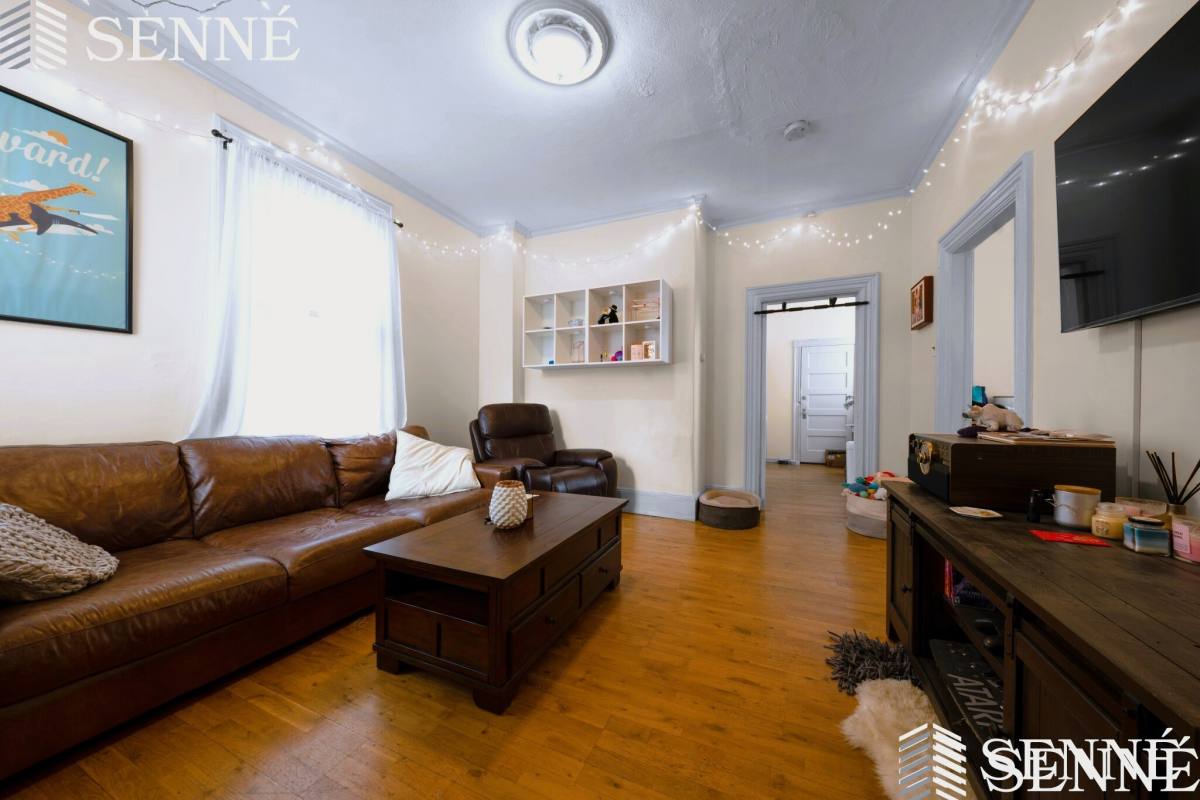 Apartment for rent at 352 Norfolk St #1B, Cambridge, MA 02139