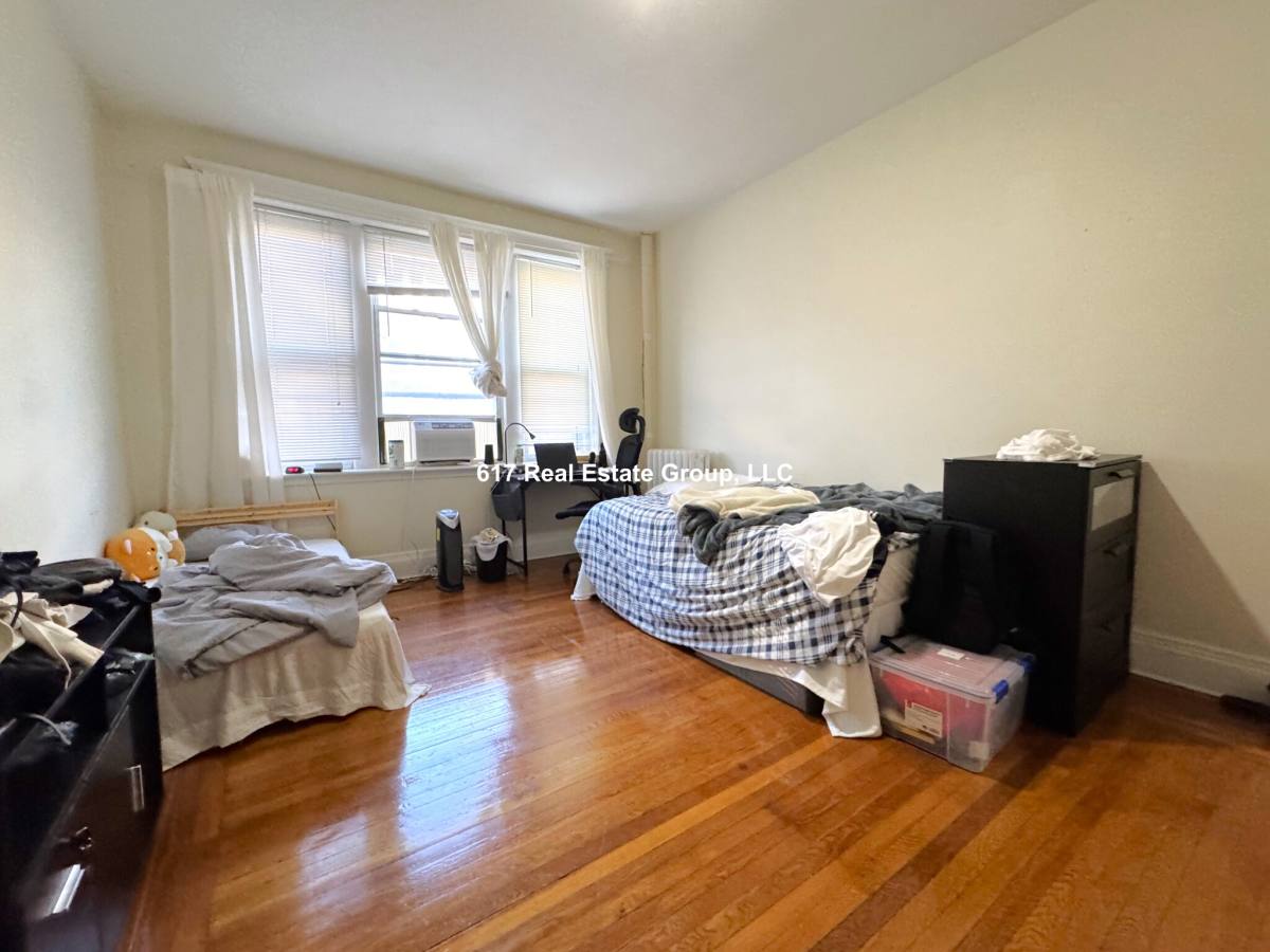 Apartment for rent at 22 Euston St #OI, Brookline, MA 02446