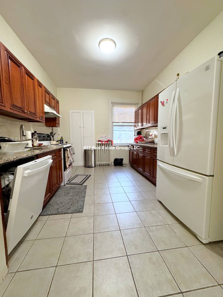 Apartment for rent at 22 Euston St #OI, Brookline, MA 02446