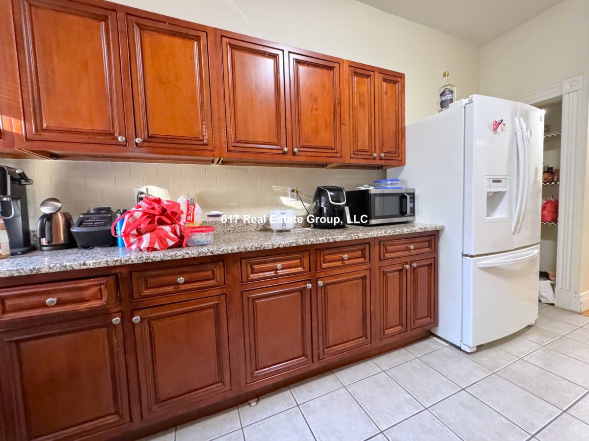 Apartment for rent at 22 Euston St #OI, Brookline, MA 02446