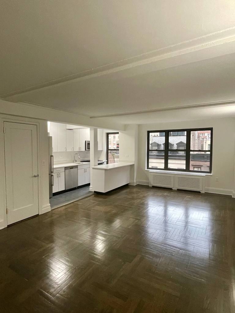 Apartment for rent at 137 E 38th St #6BB, New York, NY 10016
