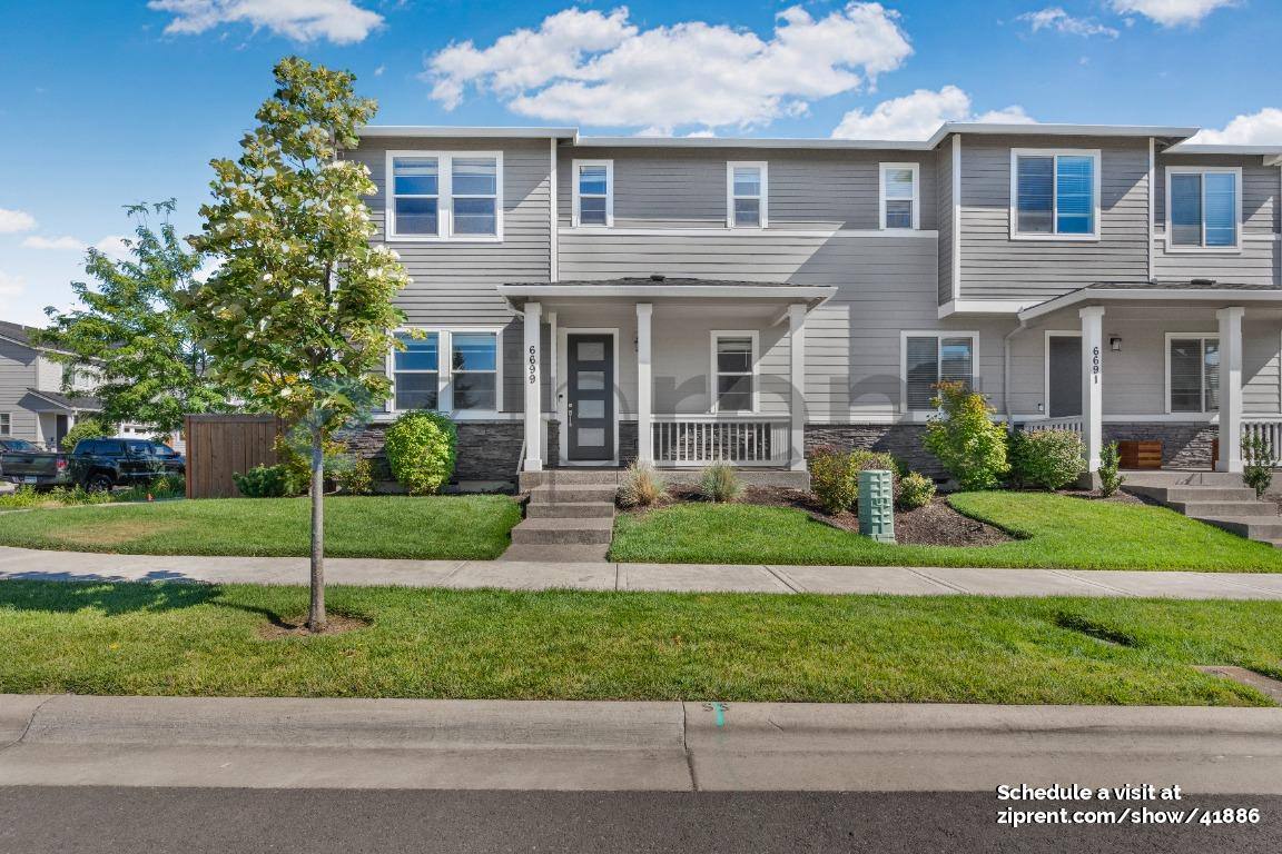 House for rent at 6699 SW Brisband St, Wilsonville, OR 97070