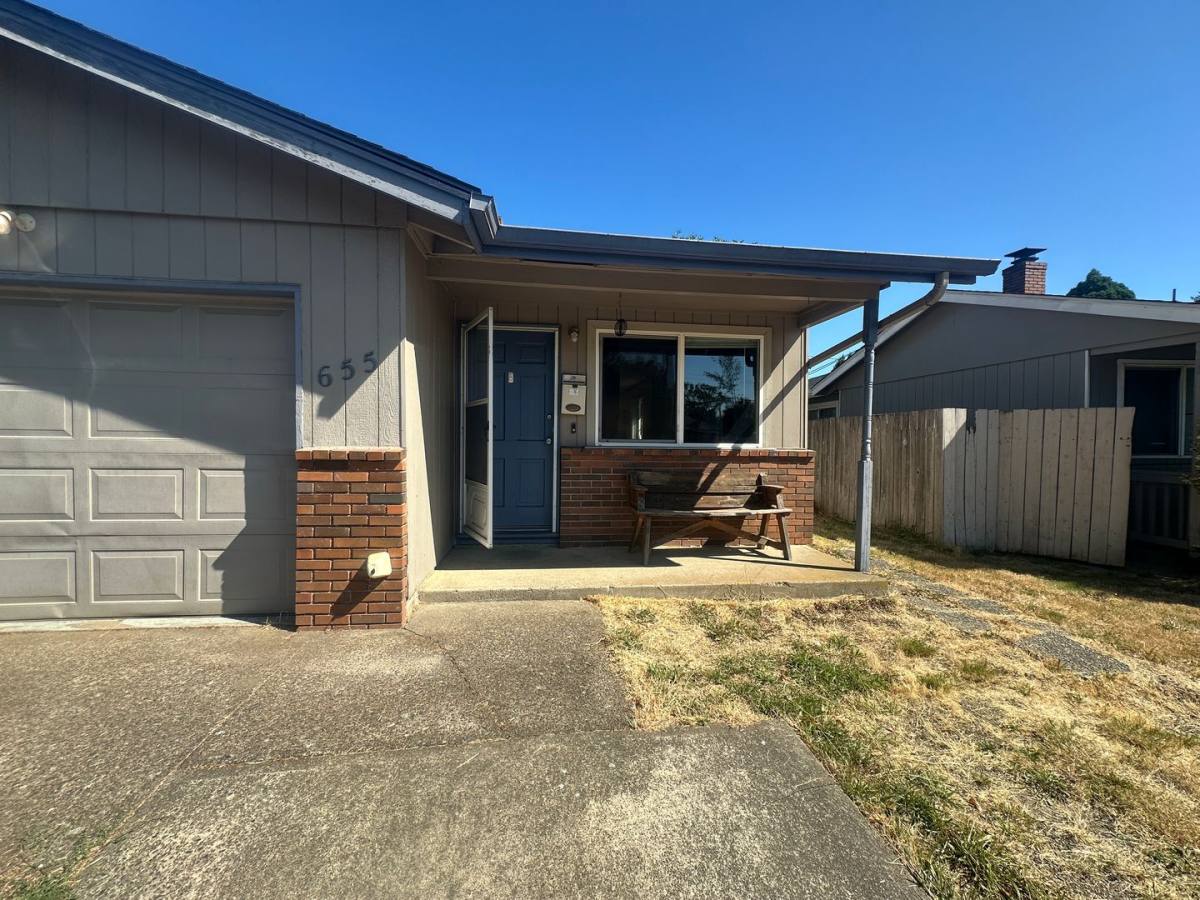 House for rent at 655 NW Walnut Blvd, Corvallis, OR 97330
