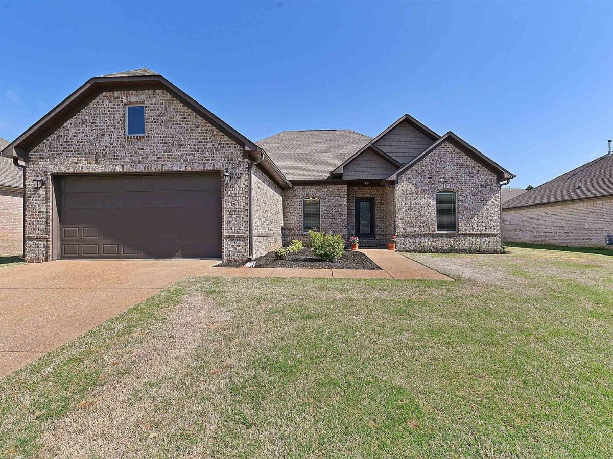 House for rent at 37 Lansbury Place, Jackson, TN 38305