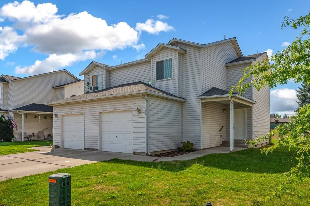 House for rent at 1620 E Coeur D'alene Ave, Post Falls, ID 83854