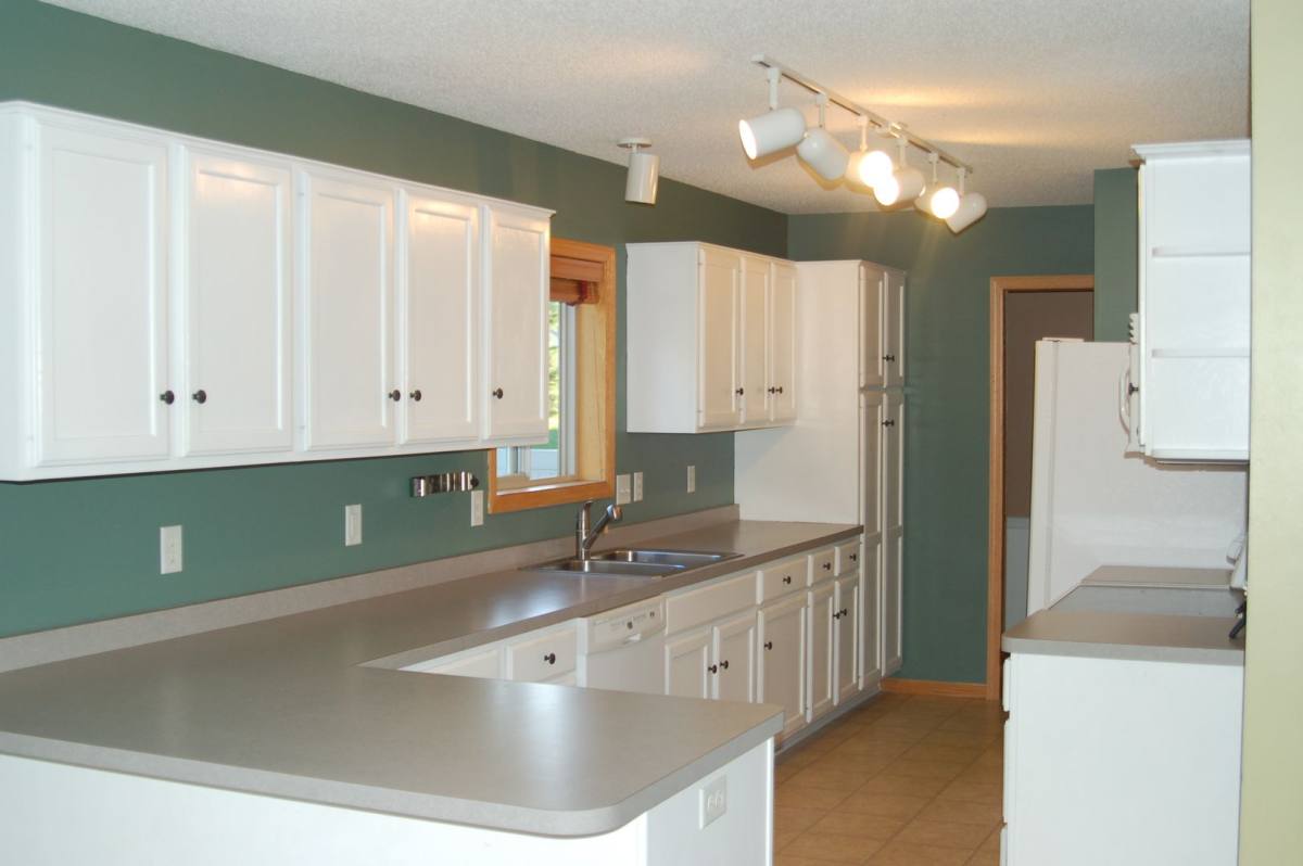 Townhouse for rent at 2146 Limerick Lane, Shakopee, MN 55379