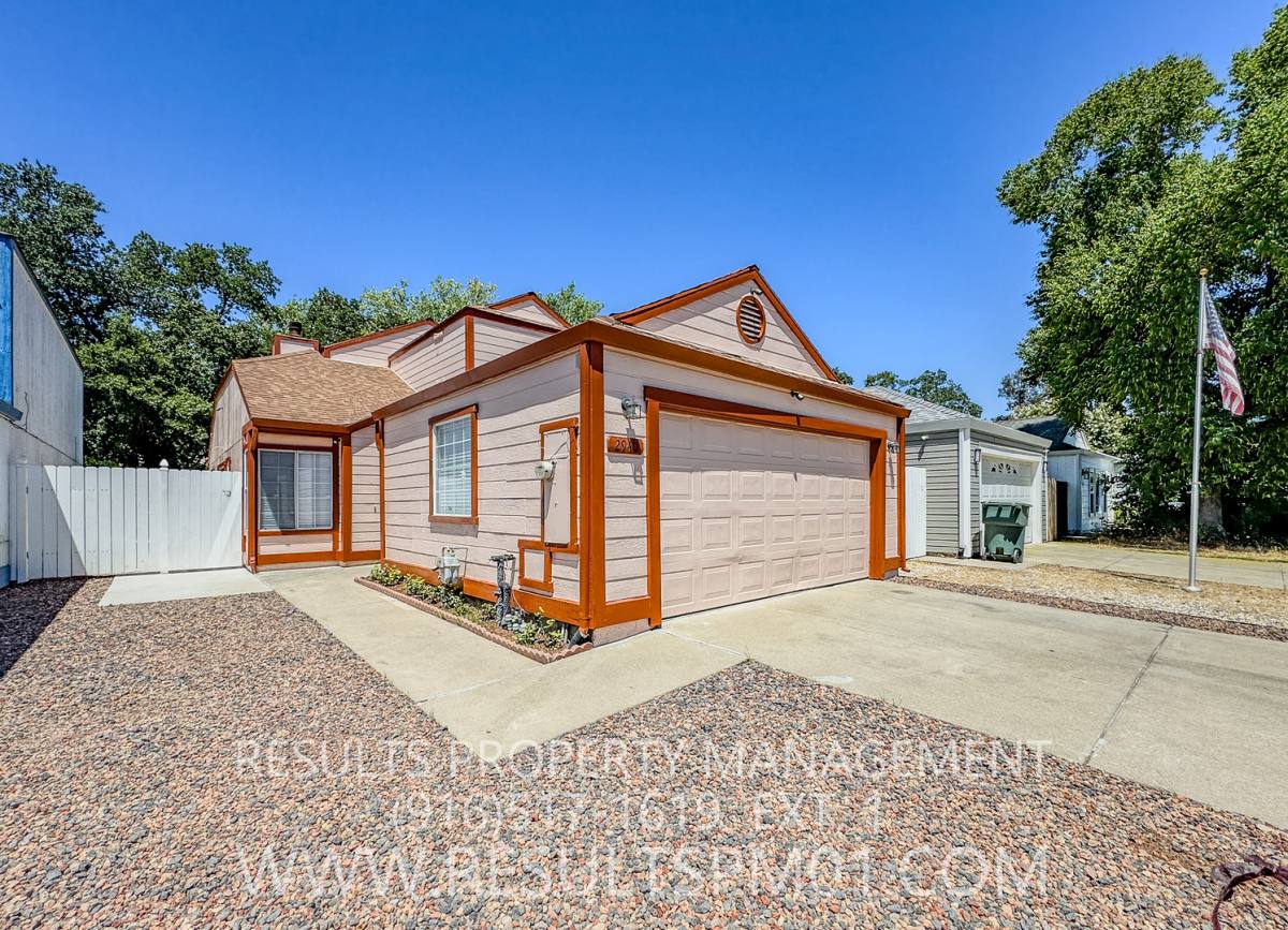 House for rent at 2940 Twin Creeks Lane, Rocklin, CA 95677