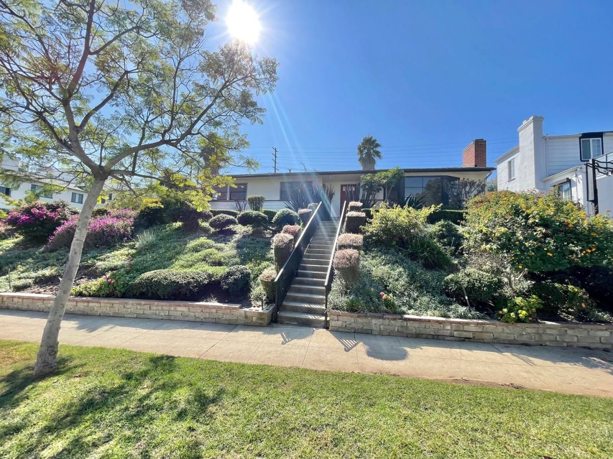 House for rent at 1561 Glendon Ave, Los Angeles, CA 90024