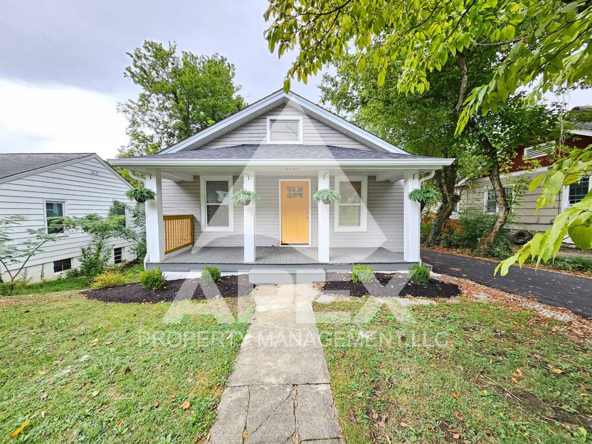 House for rent at 1018 Freemason St, Knoxville, TN 37917