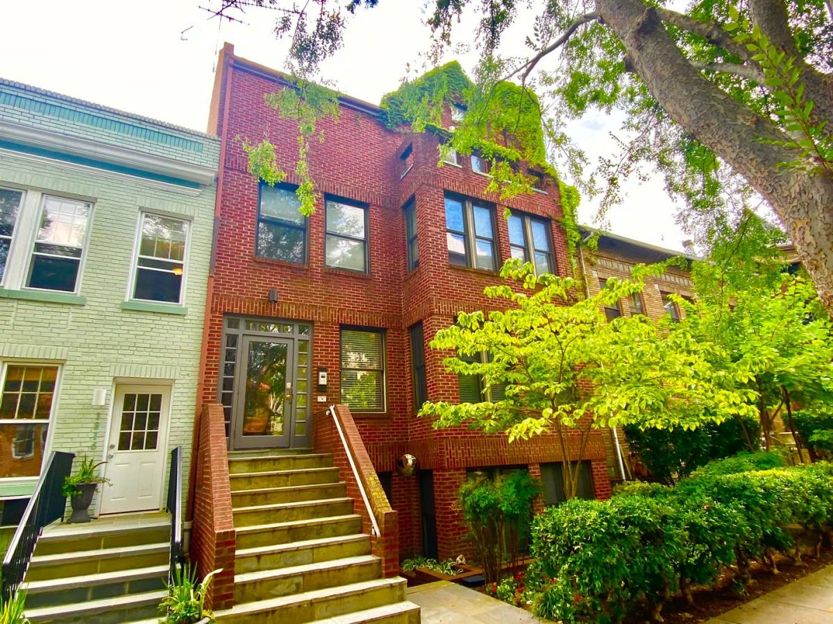 Condo for rent at 1820 T St #NW, Washington, DC 20009
