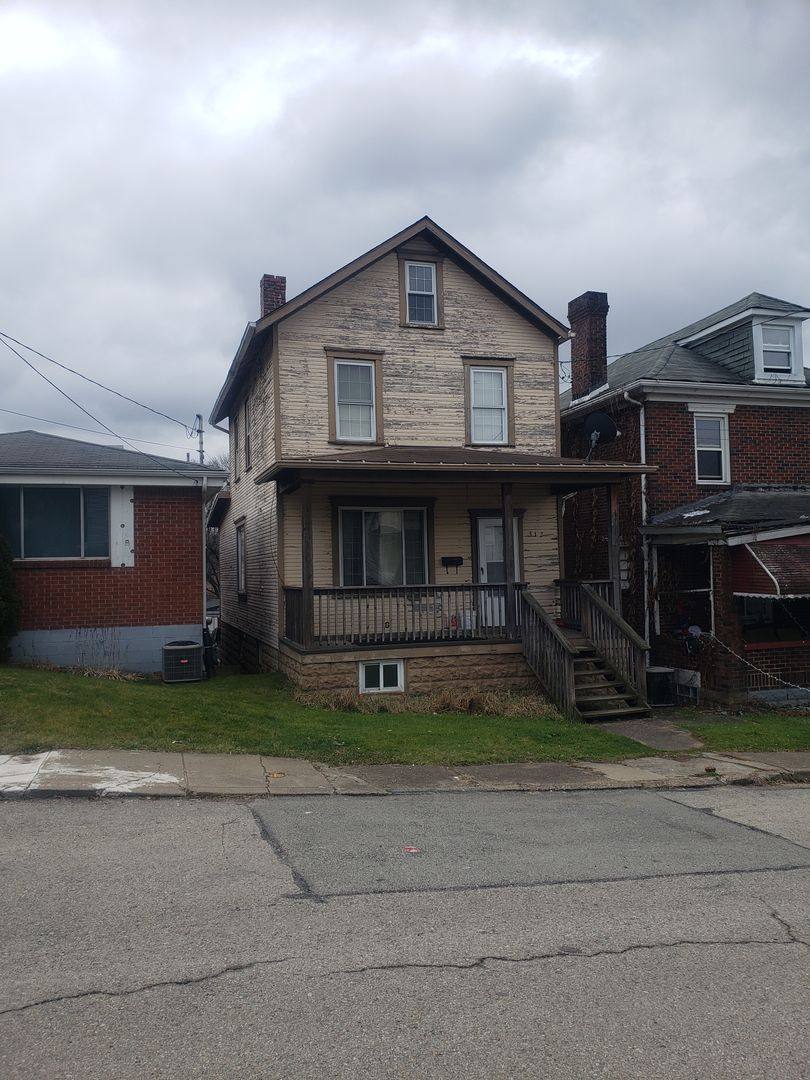 House for rent at 312 35th St, McKeesport, PA 15132