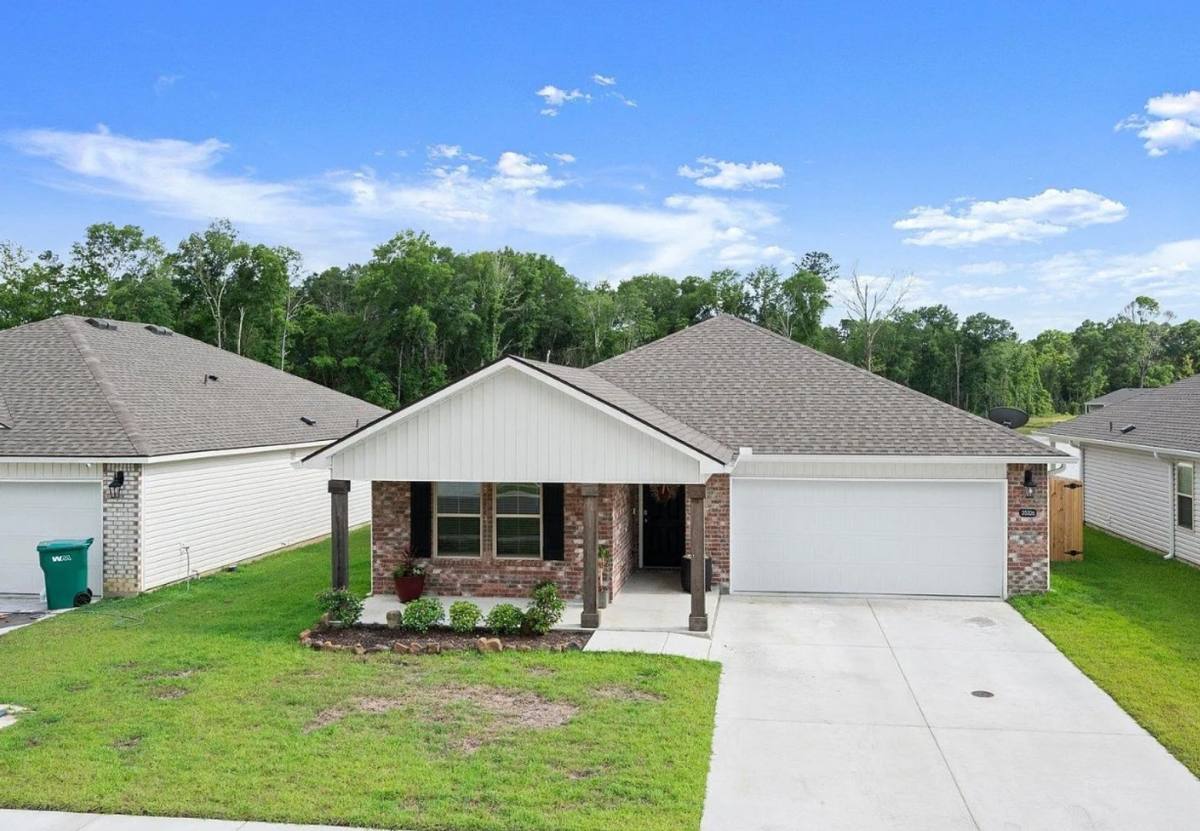 House for rent at 35326 Grovement Dr, Denham Springs, LA 70706