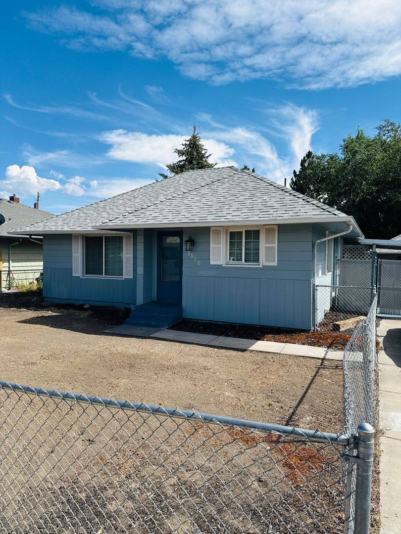 House for rent at 2530 Eberlein Ave, Klamath Falls, OR 97601