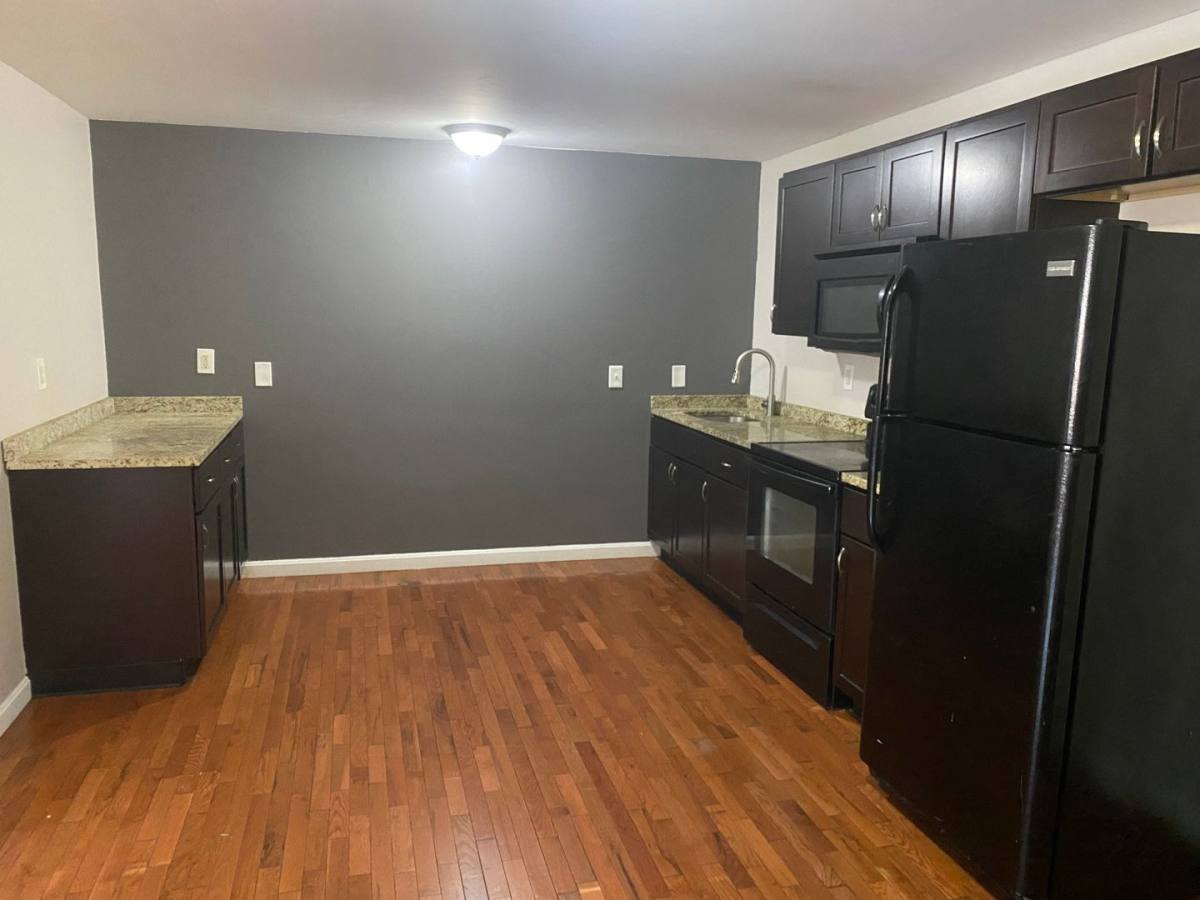 Apartment for rent at 680 N Main St, Fall River, MA 02720