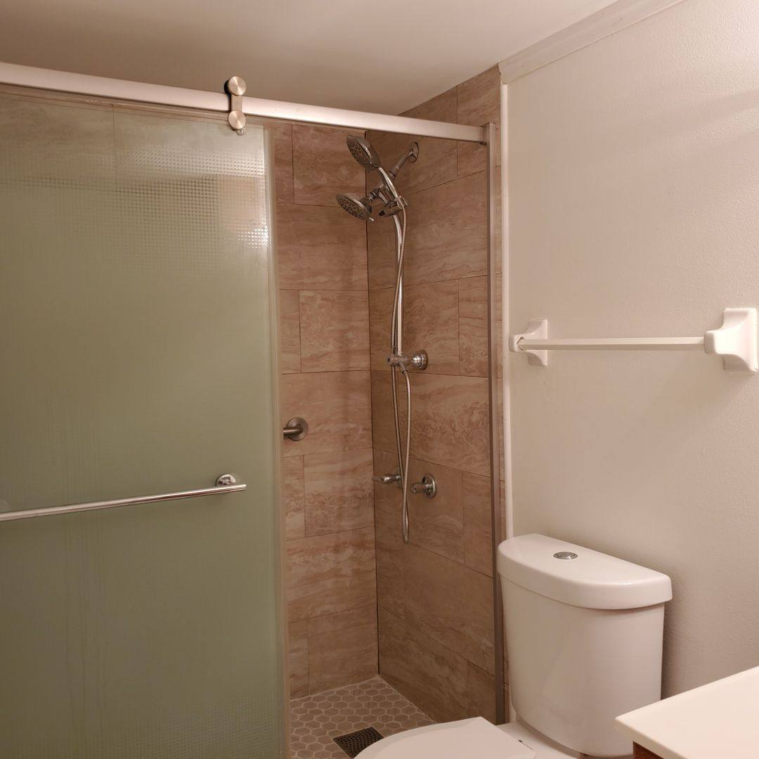 Condo for rent at 937 W Oak Ridge Rd, Orlando, FL 32809