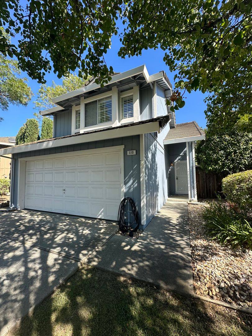 House for rent at 110 Republic Way, Vacaville, CA 95687