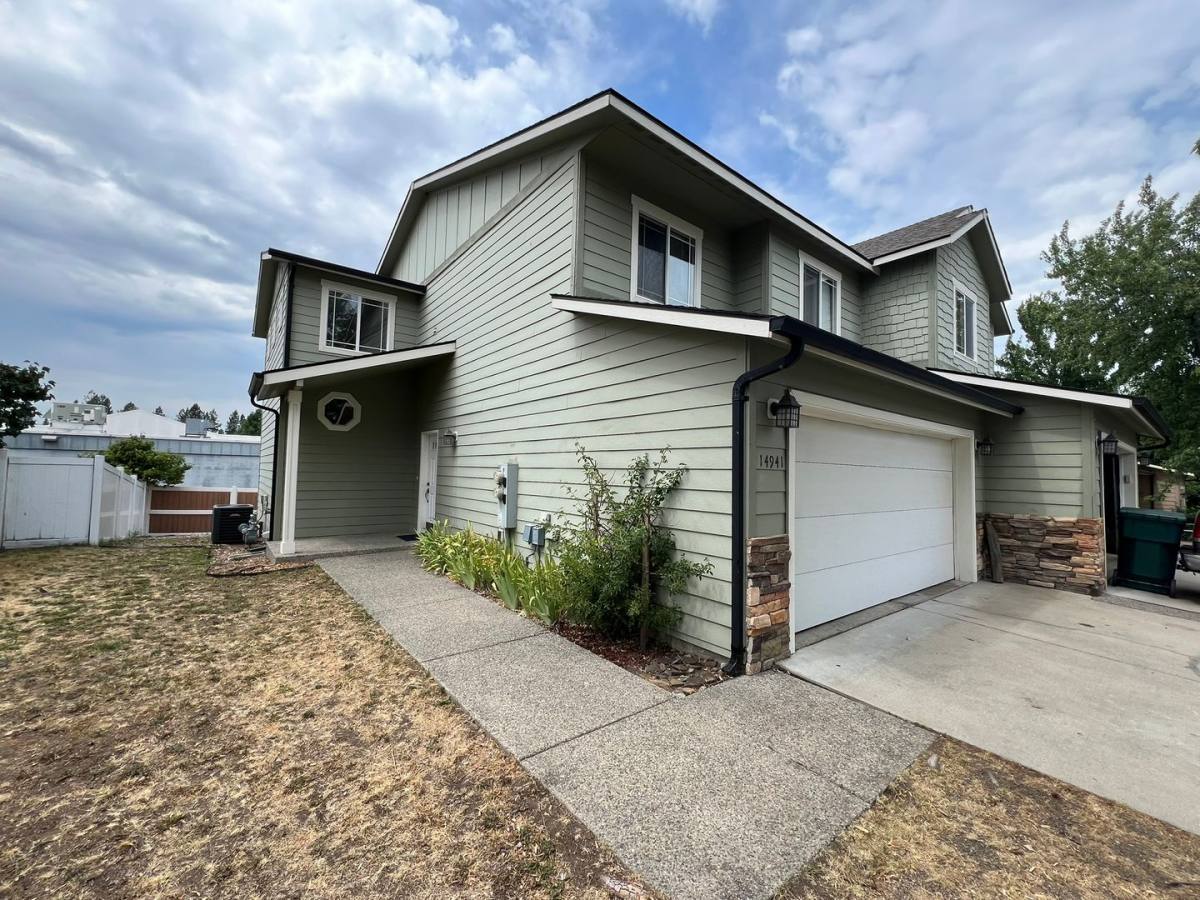 Townhouse for rent at 14941 N Nixon Loop, Rathdrum, ID 83858
