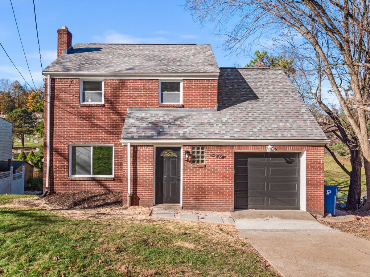 House for rent at 7731 Mount Carmel Rd, Verona, PA 15147