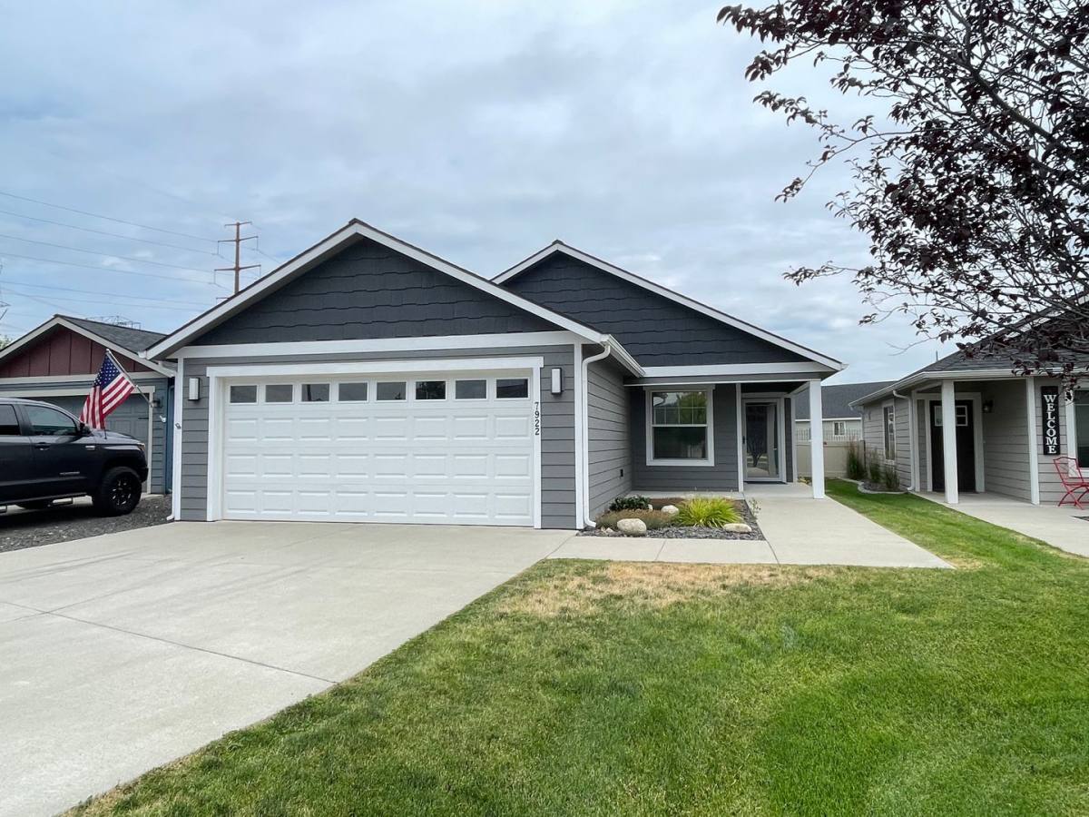 House for rent at 7922 W Kayak Court, Rathdrum, ID 83858