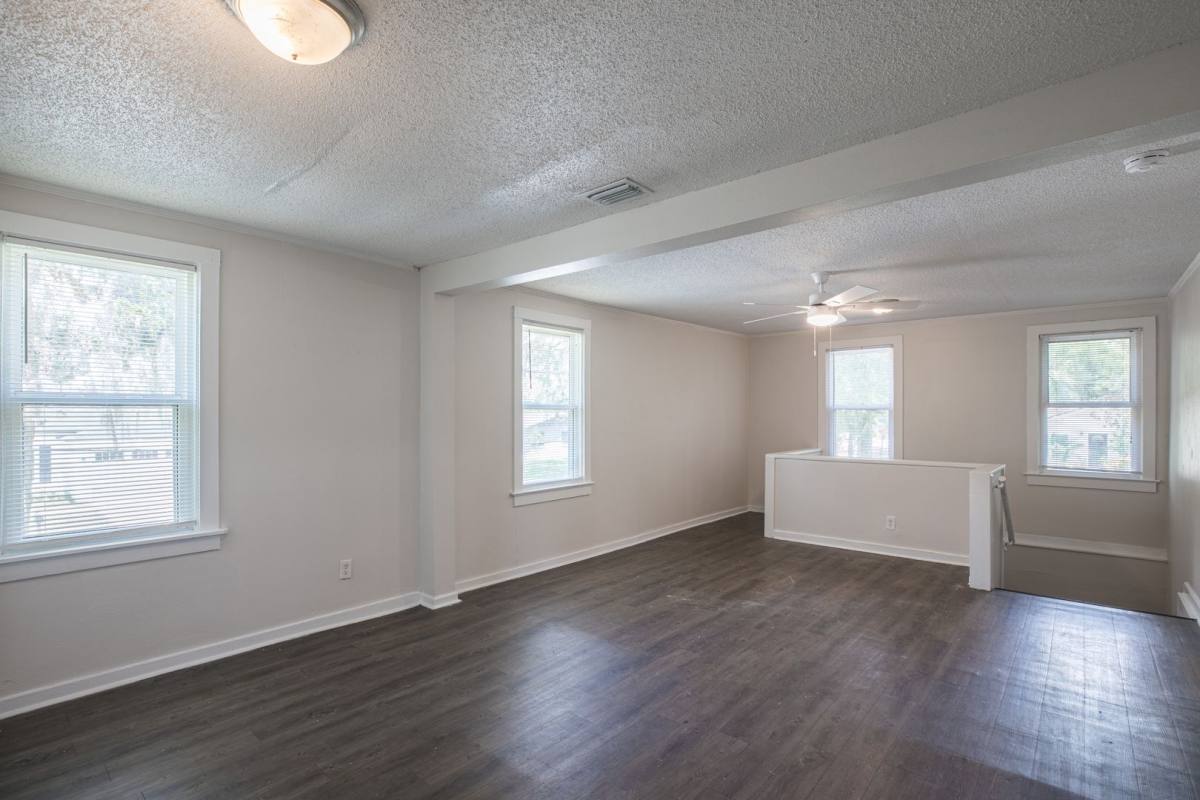 Apartment for rent at 3390 Stillman St, Jacksonville, FL 32207