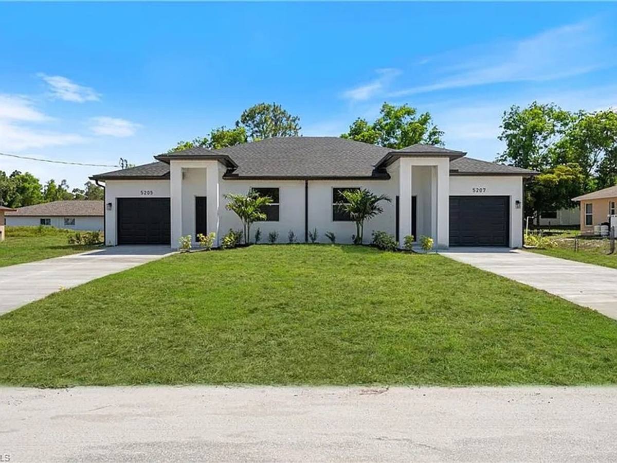 House for rent at 5207 26th St SW, Lehigh Acres, FL 33973