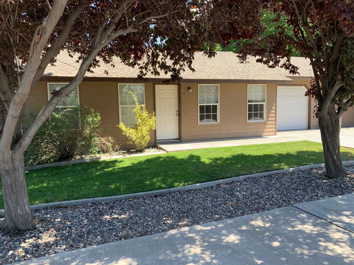 Apartment for rent at 1201 W Grand Ronde Ave, Kennewick, WA 99336