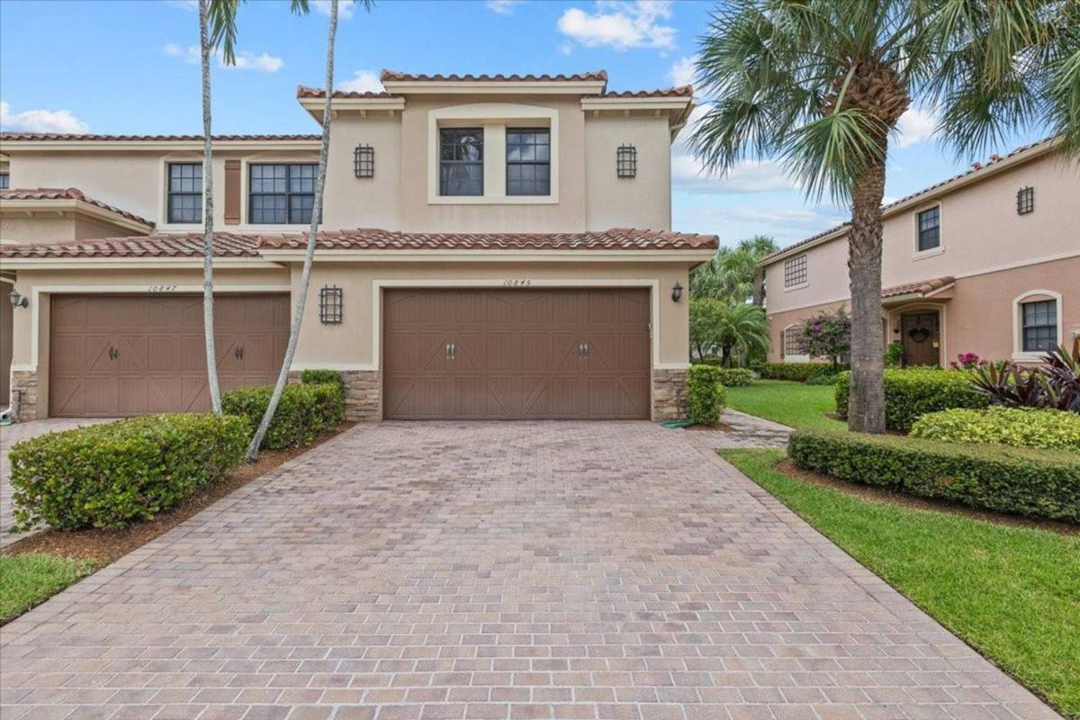 House for rent at 10845 NW 74th Dr, Pompano Beach, FL 33076