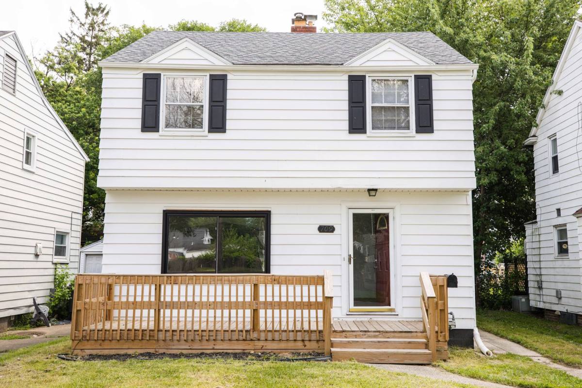 House for rent at 709 Durango, Toledo, OH 43609