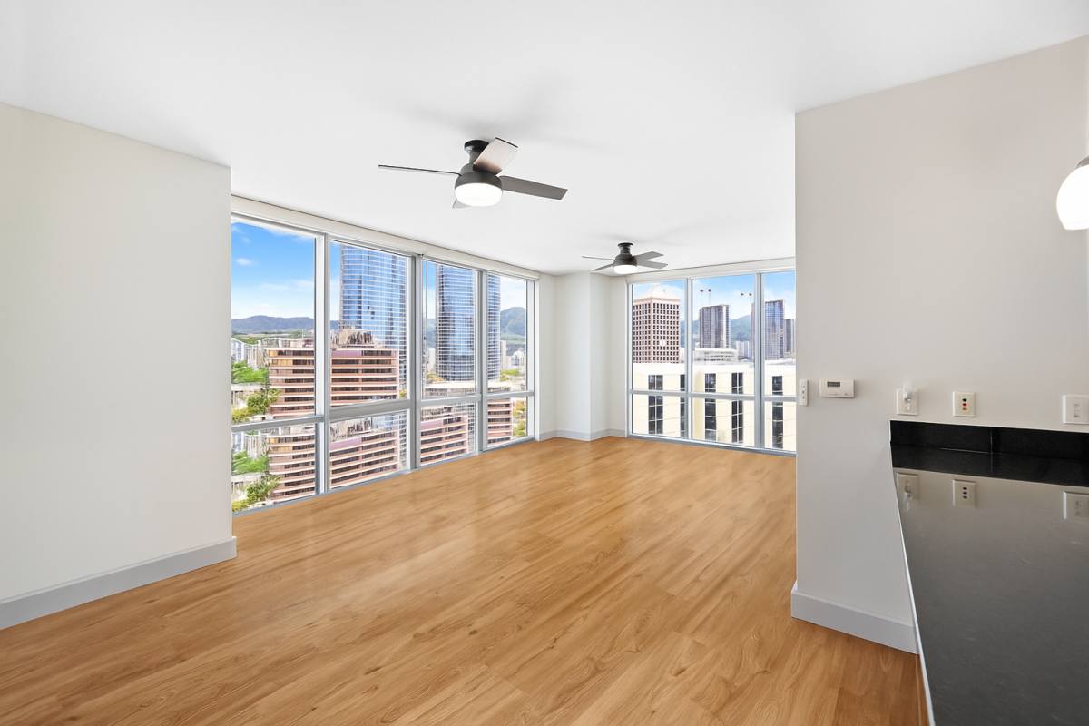 Apartment for rent at 1189 Waimanu St, Honolulu, HI 96814