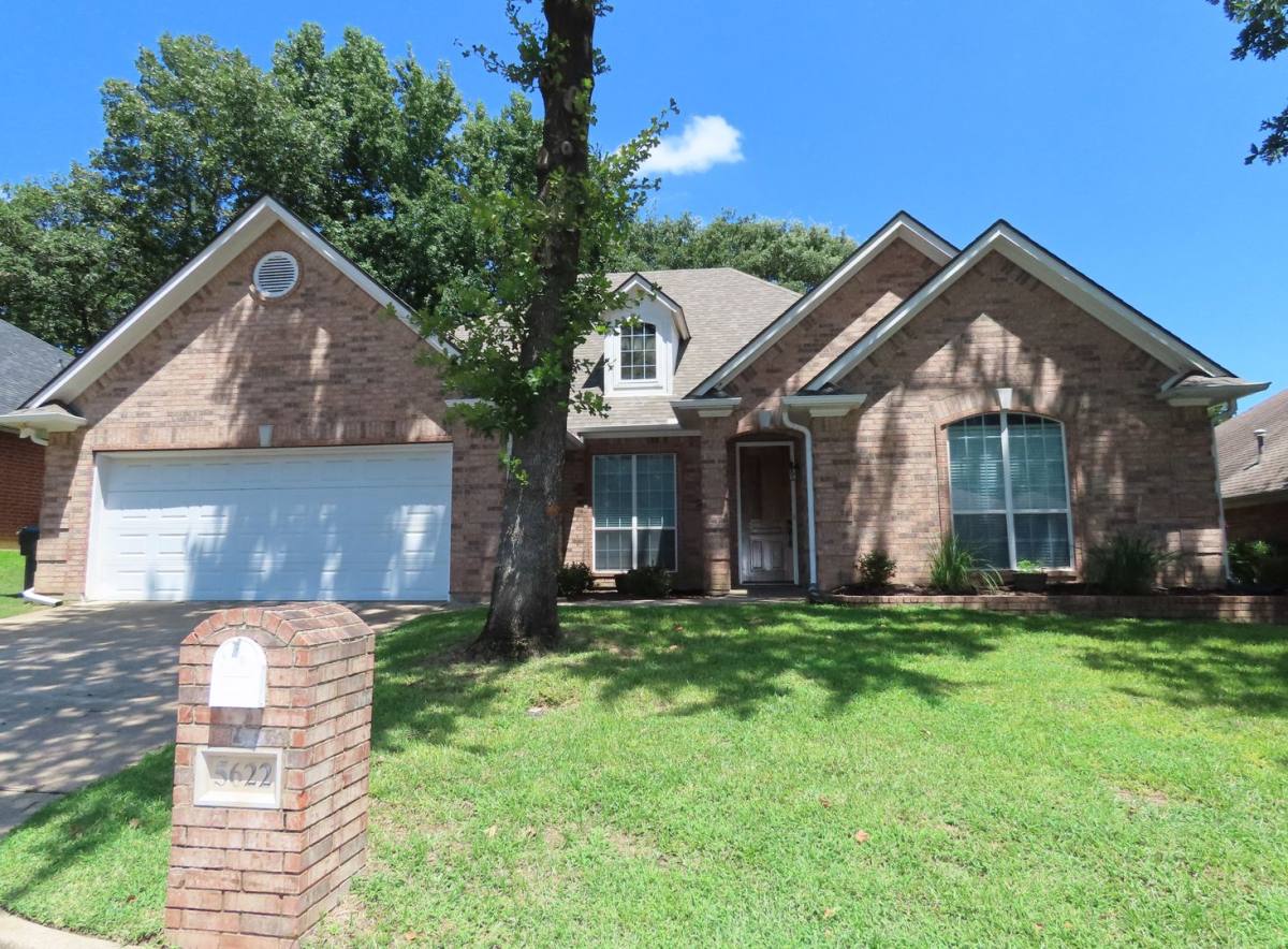 House for rent at 5622 Andover Dr, Tyler, TX 75707