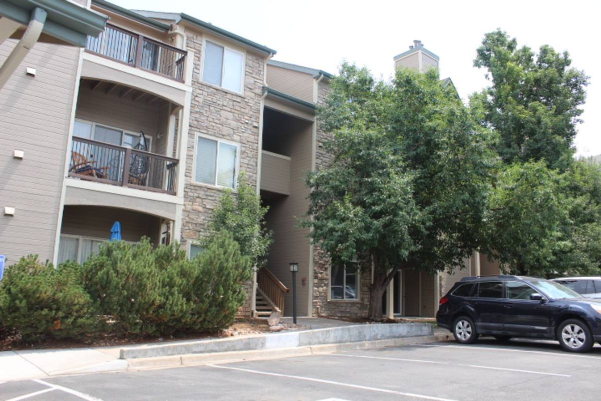 Condo for rent at 7429 S Alkire St, Littleton, CO 80127