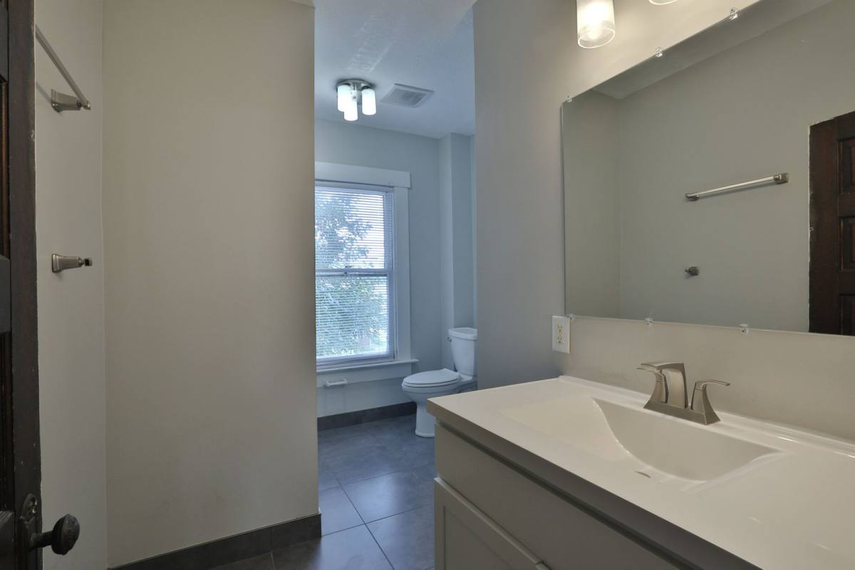 House for rent at 122 E Frambes Ave, Columbus, OH 43201