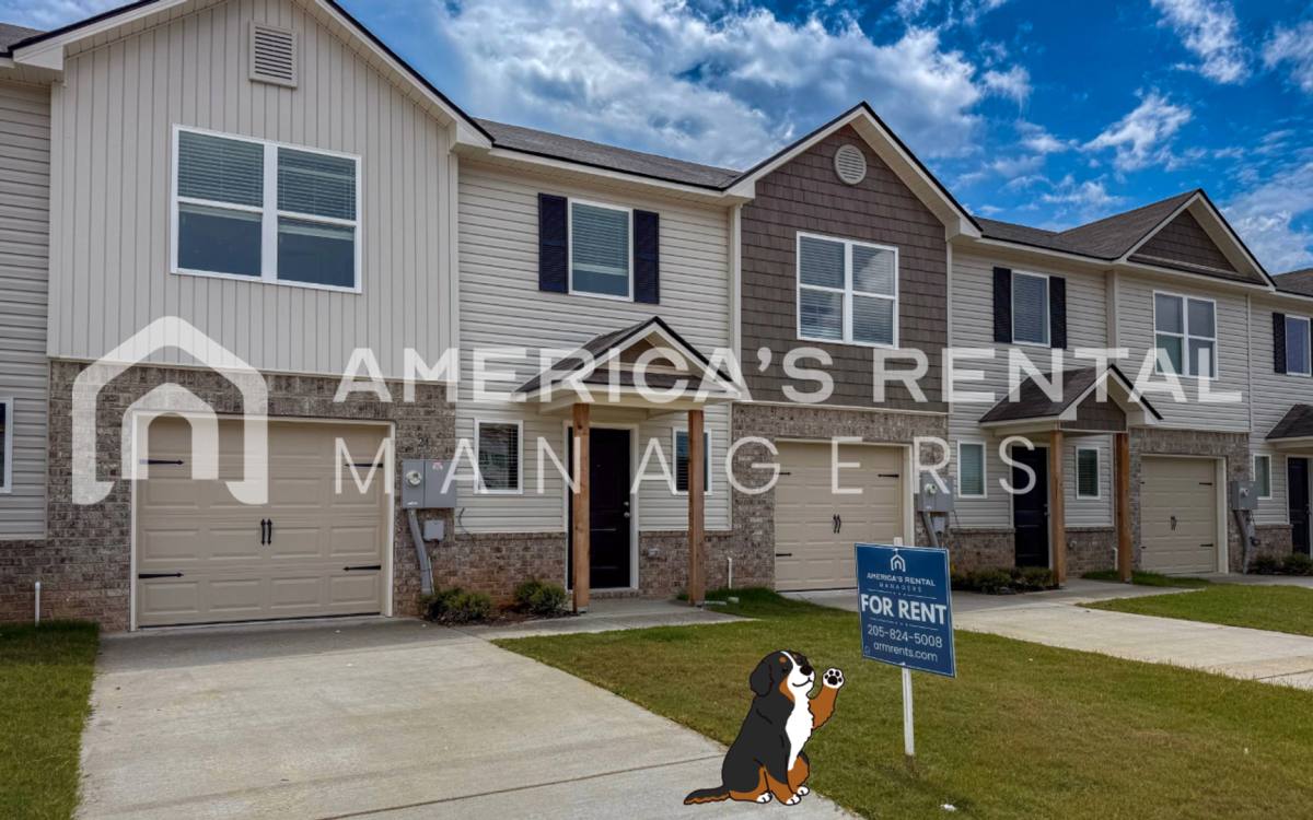 Townhouse for rent at 24 River Grass Dr, Lincoln, AL 35096