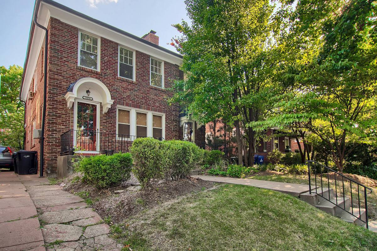 Apartment for rent at 7050 Amherst Ave, Saint Louis, MO 63130