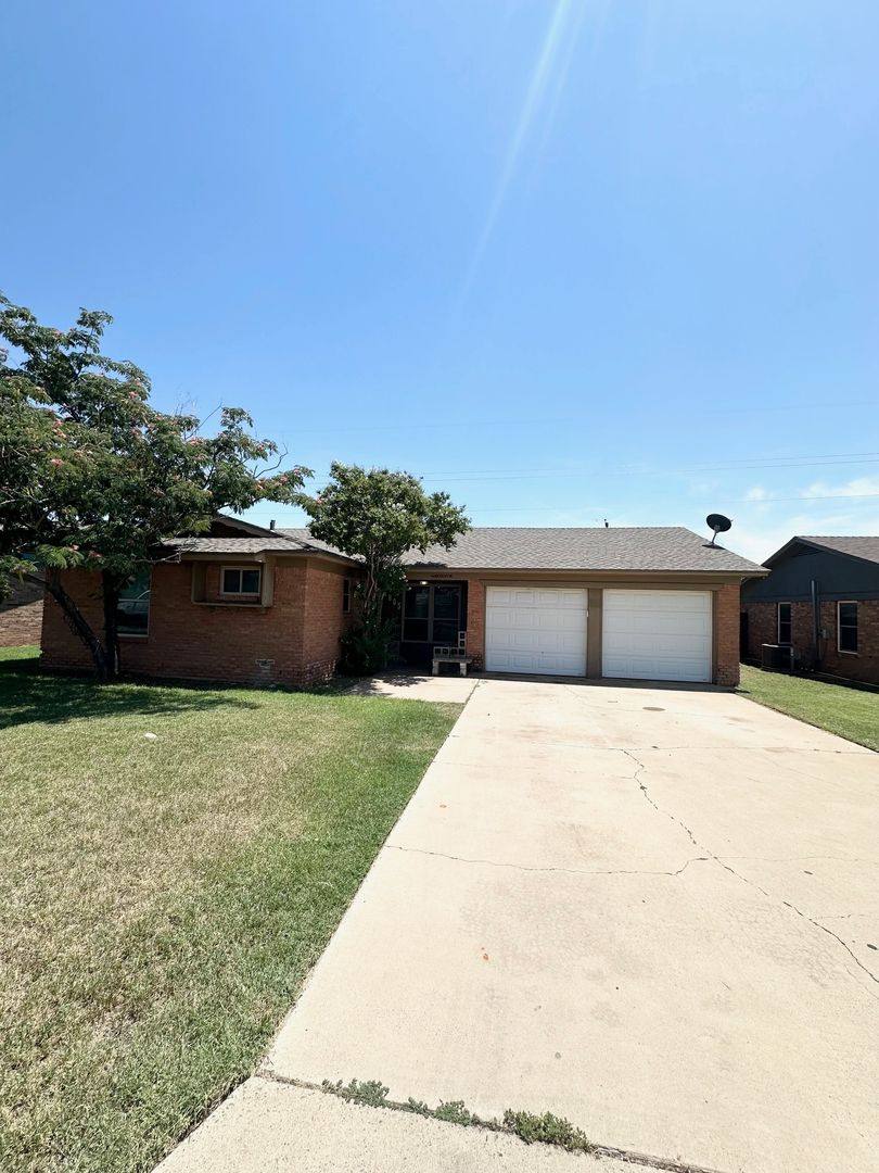 House for rent at 4805 Storey, Midland, TX 79703